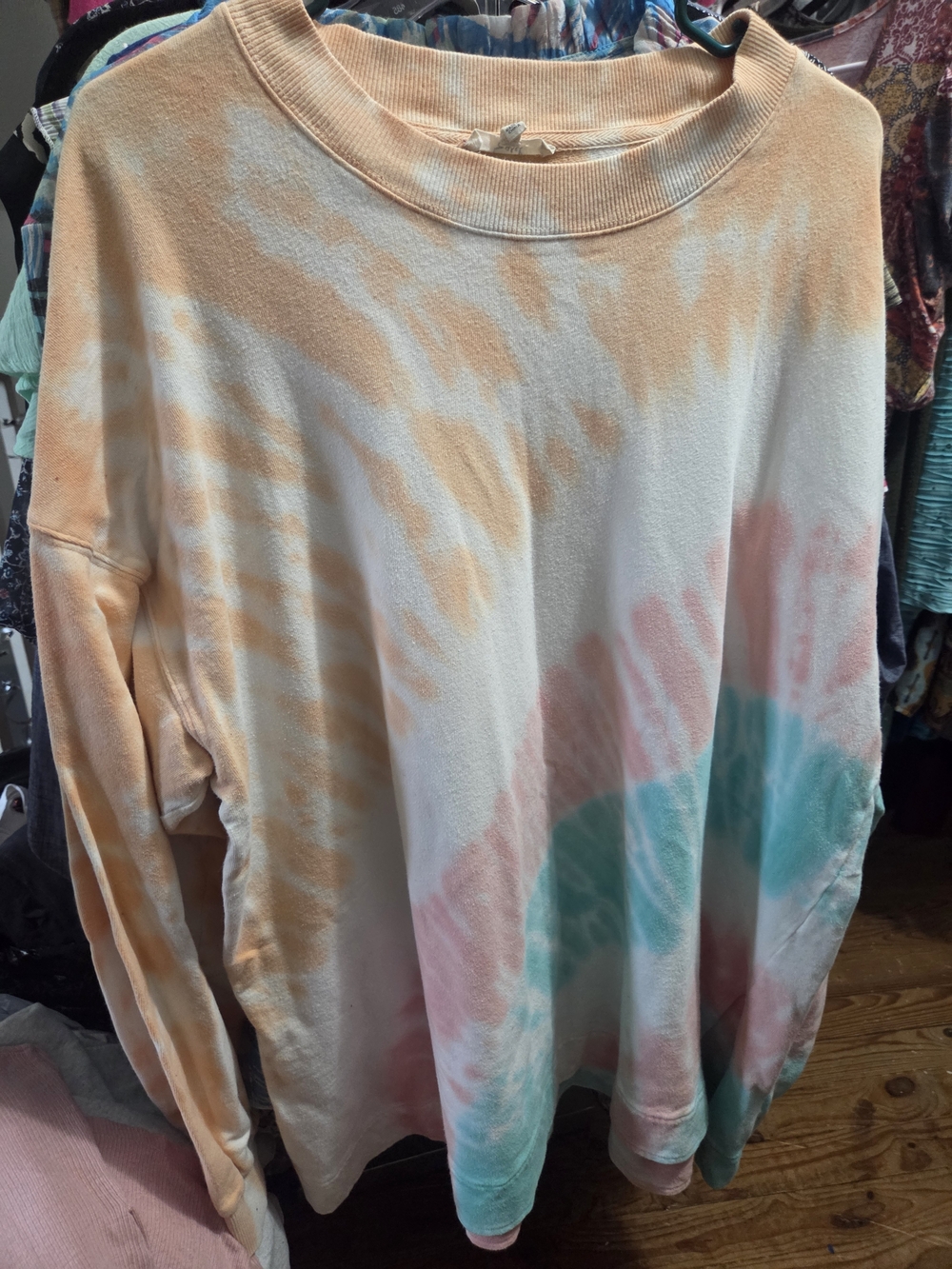 Easel Tie-Dye Crewneck Sweatshirt in Peach, Pink & Teal Size Large